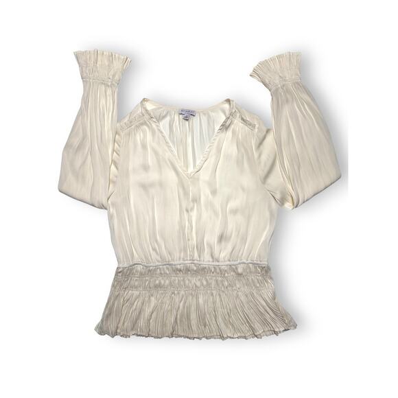 Current Air Ivory Pleated Peplum Smocked Waist Blouse Size Large - Picture 3 of 10
